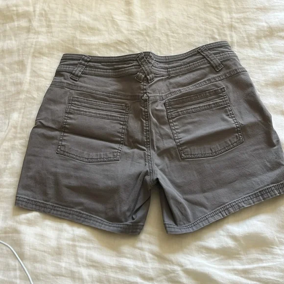 Prana Gray Women's Shorts - Picture 2 of 4